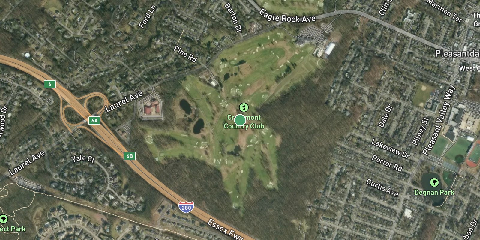 Crestmont Country Club