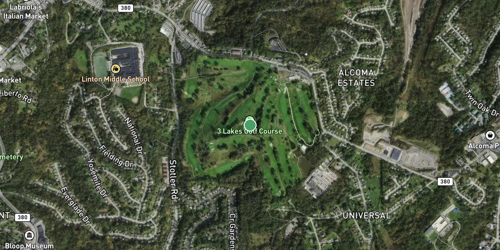 3 Lakes Golf Course